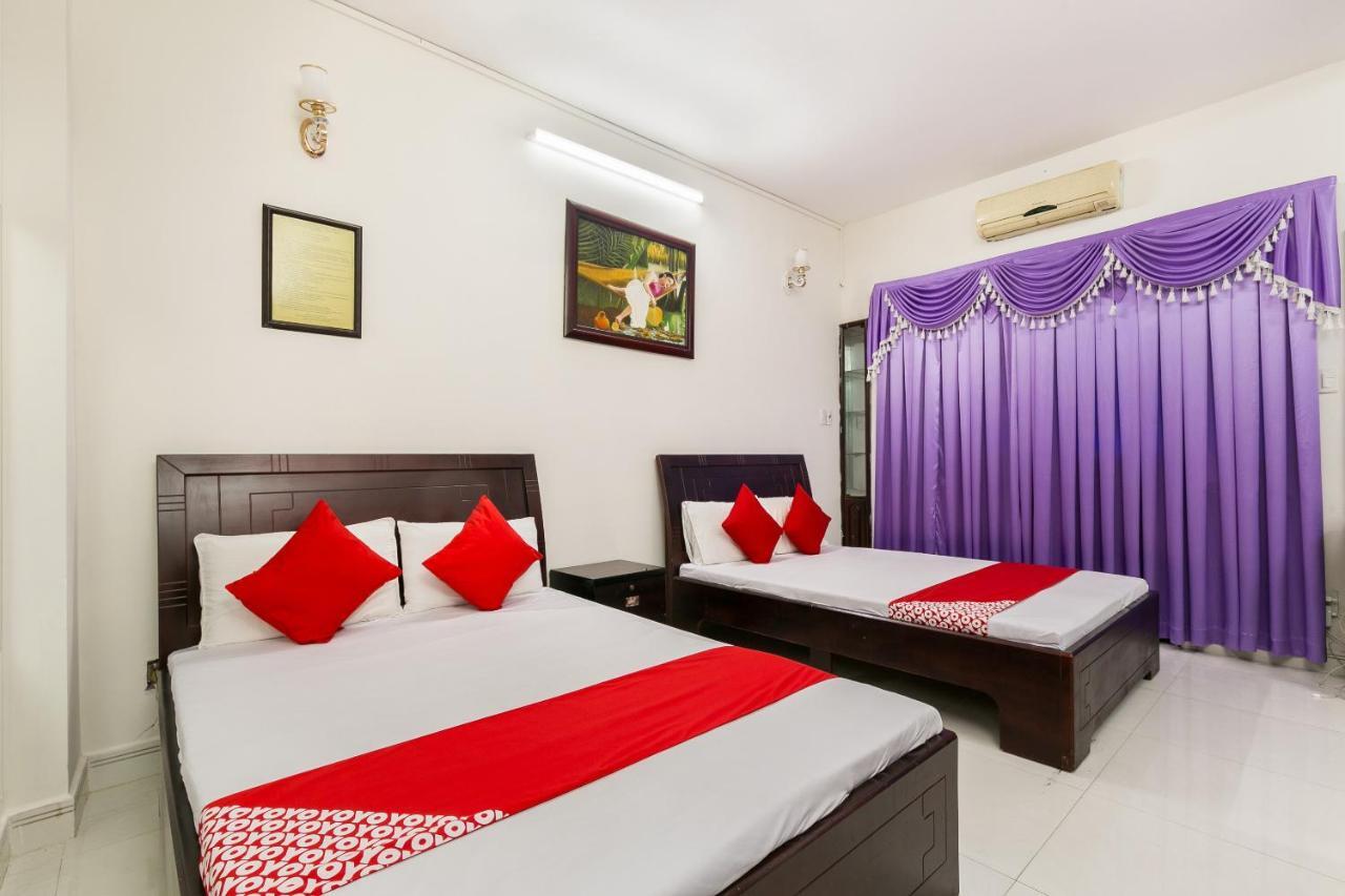 OYO 486 Khách sạn Nhất Nhất Hotel TP. Hồ Chí Minh Ngoại thất bức ảnh