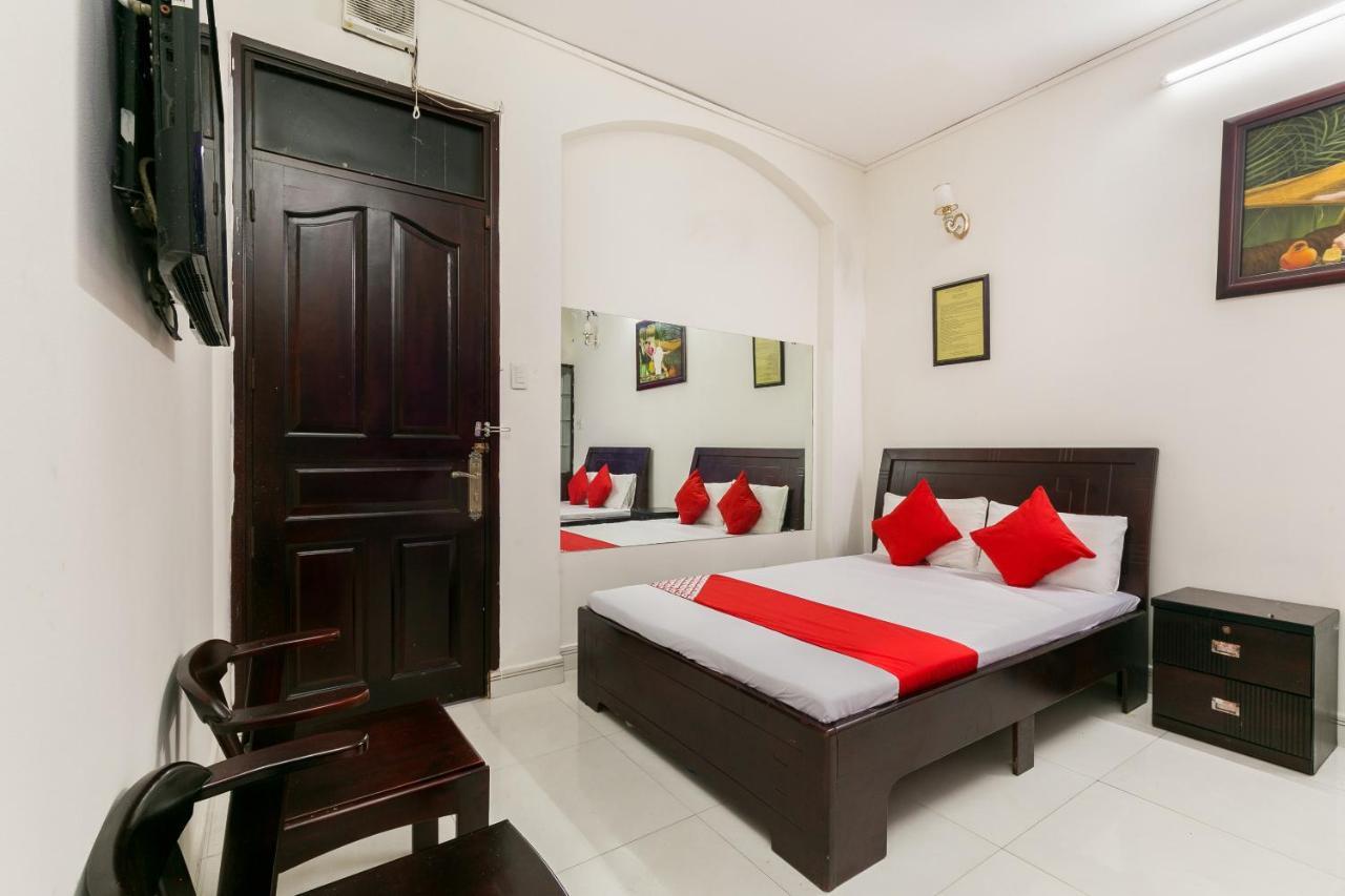 OYO 486 Khách sạn Nhất Nhất Hotel TP. Hồ Chí Minh Ngoại thất bức ảnh